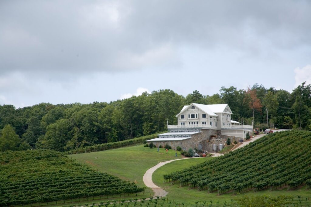 A picture of Frogtown Cellars