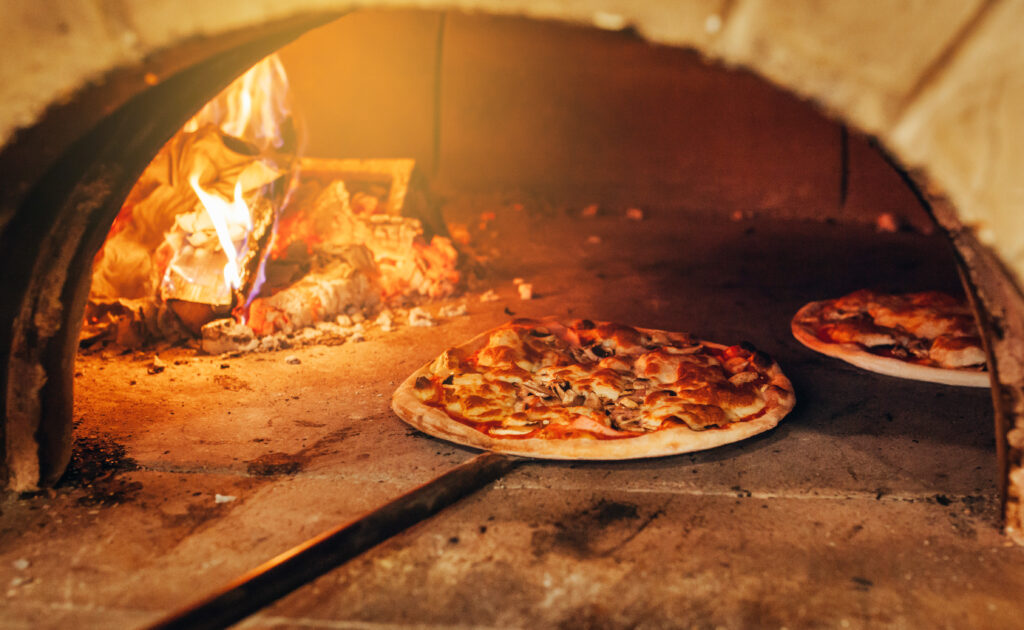pizzeria delicious food in Dahlonega